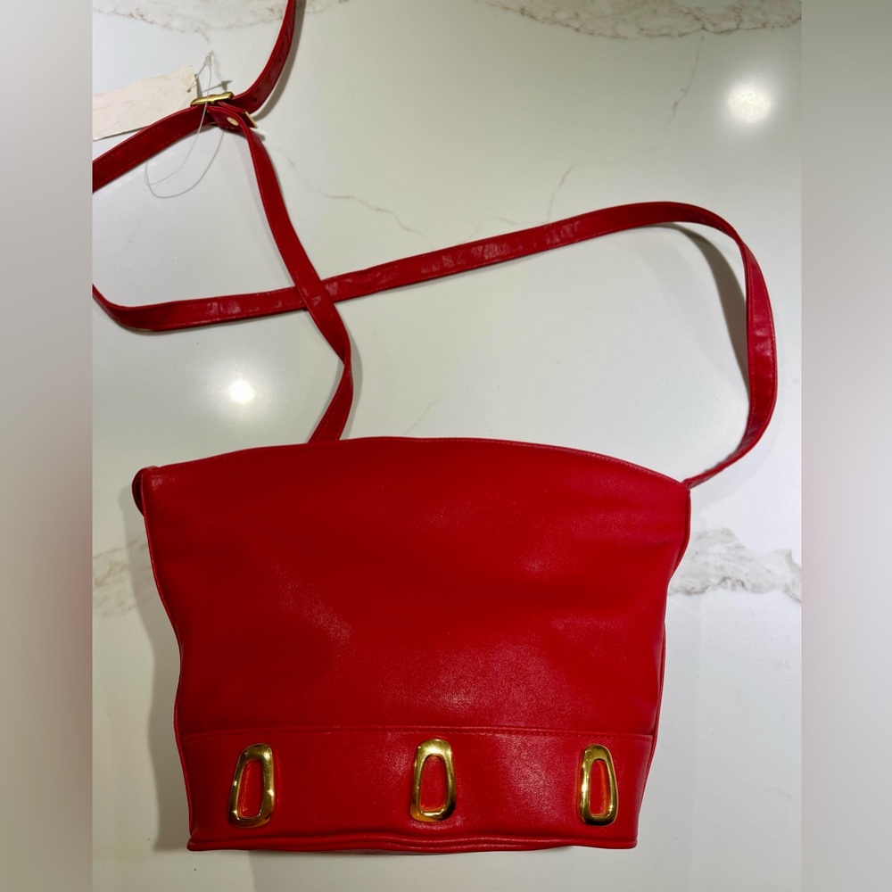 Vintage Furst Collection red leather crossbody purse